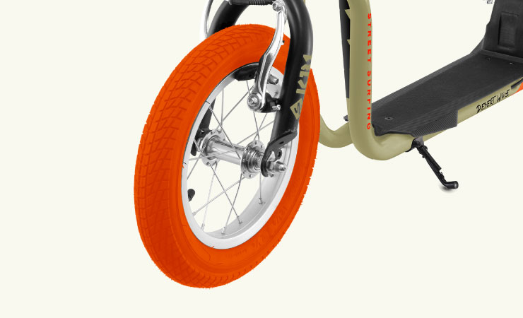 Street Surfing / ストリートサーフィン】オフロードキックボード K