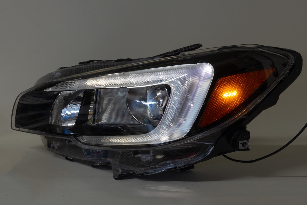 VAB WRX ヘッドライト LEDサイドマーカー増設加工 [Re-works社作成