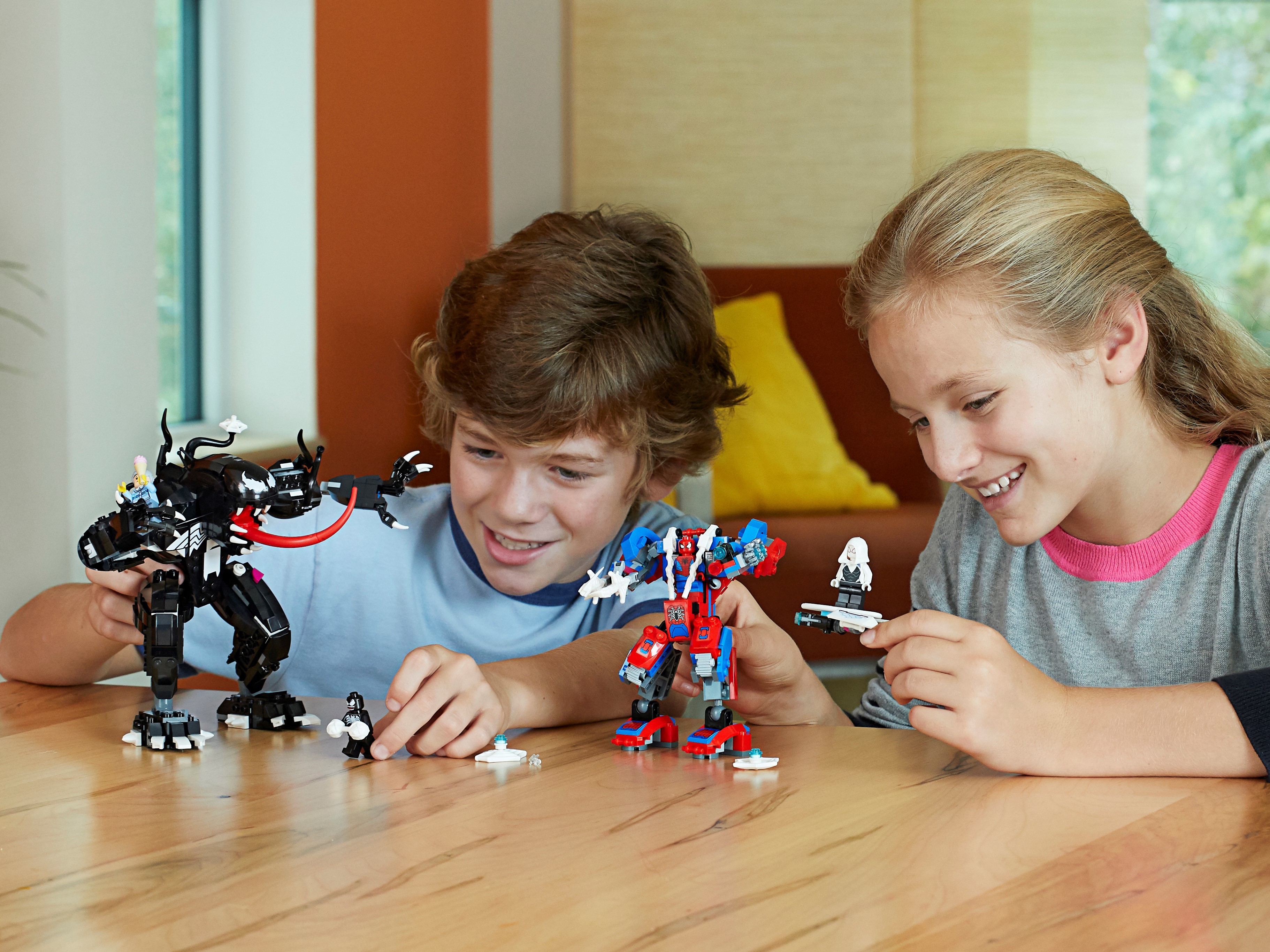 Spider Mecha vs. Venom 76115 | Spider-Man | Officiële LEGO® winkel NL
