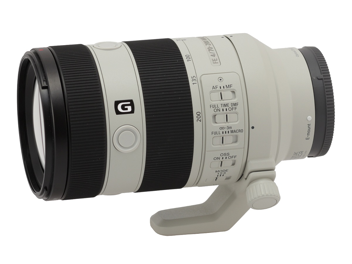 Sony FE 70-200 mm f/4 Macro G OSS II review - Build quality and