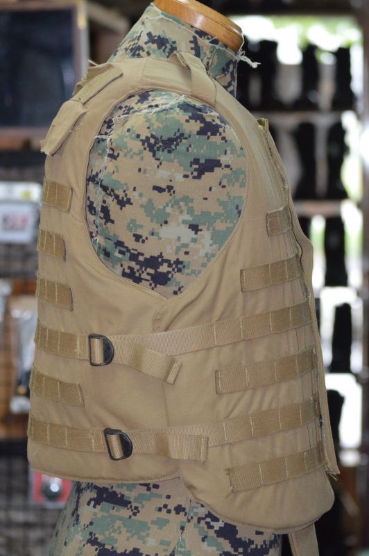 海兵隊実物 OTVインターセプターボディーアーマー S コヨーテ ボディー