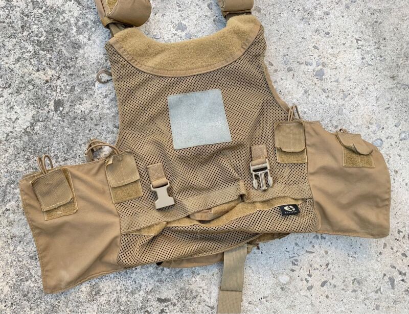 海兵隊実物 BAE Eclipse RBAV AF ボディアーマー ベスト コヨーテ M＆l