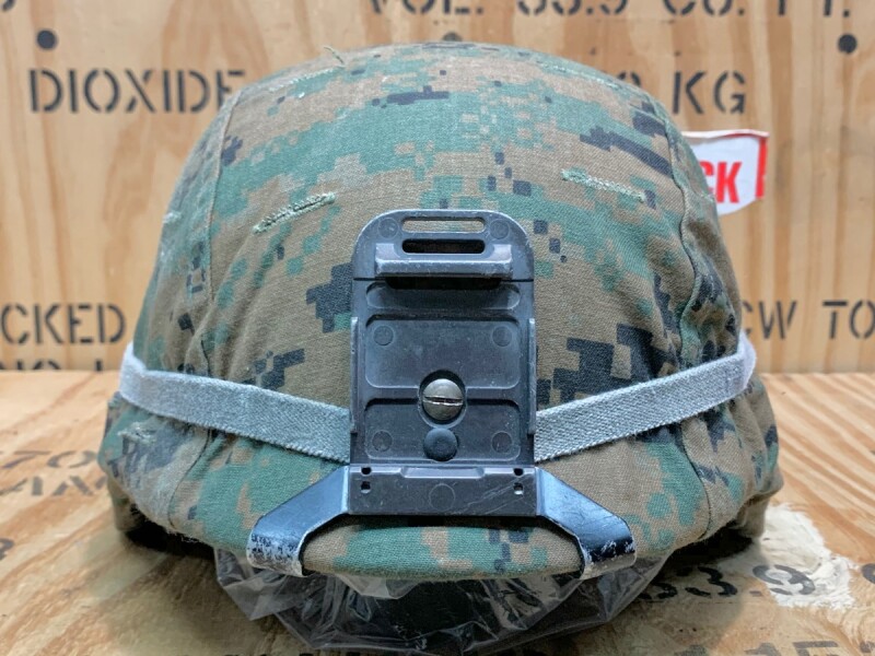海兵隊実物 USMC LWH ライトウェイト ヘルメット カバー/マウント