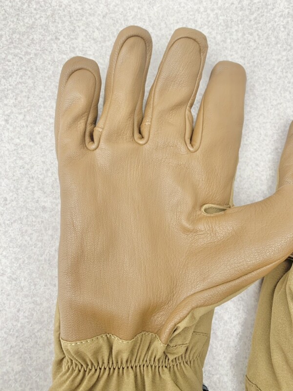 米軍実物 ORアウトドアリサーチ GLOVE,INTERMEDIATE COLD WEATHER XX