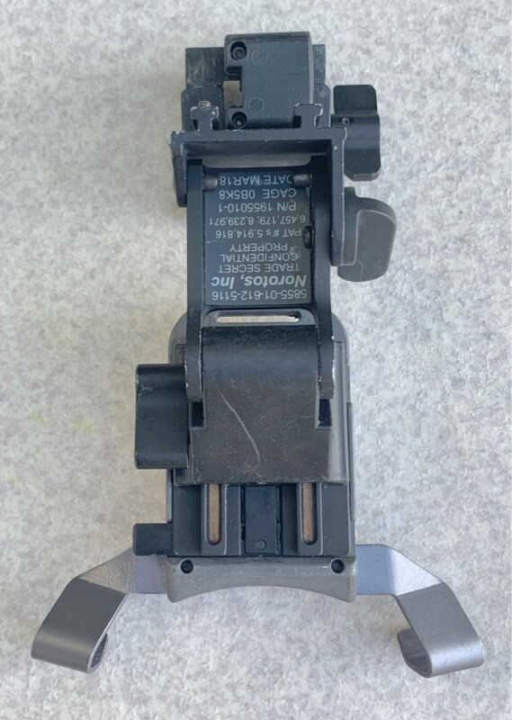 米軍実物 NVG HELMET MOUNT TITANIUM RHNO II NOROTOS マウントセット