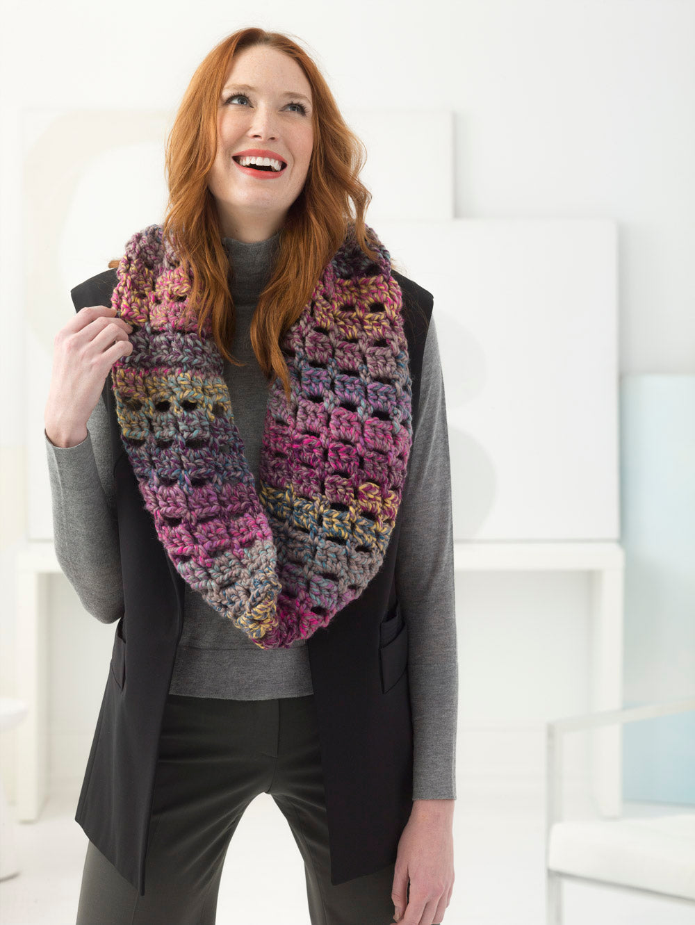 City Block Cowl (Crochet) – Lion Brand Yarn