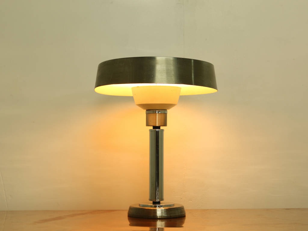 テーブルランプ | ロイズ・アンティークス | ヨーロッパのアンティーク