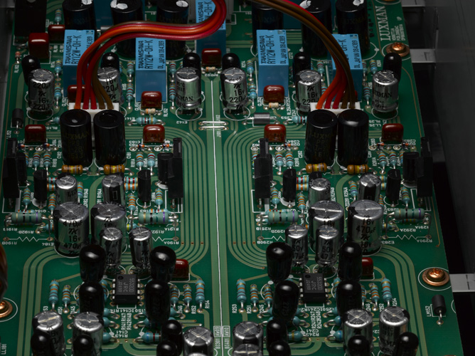 D-06｜製品情報｜ラックスマン株式会社 - LUXMAN