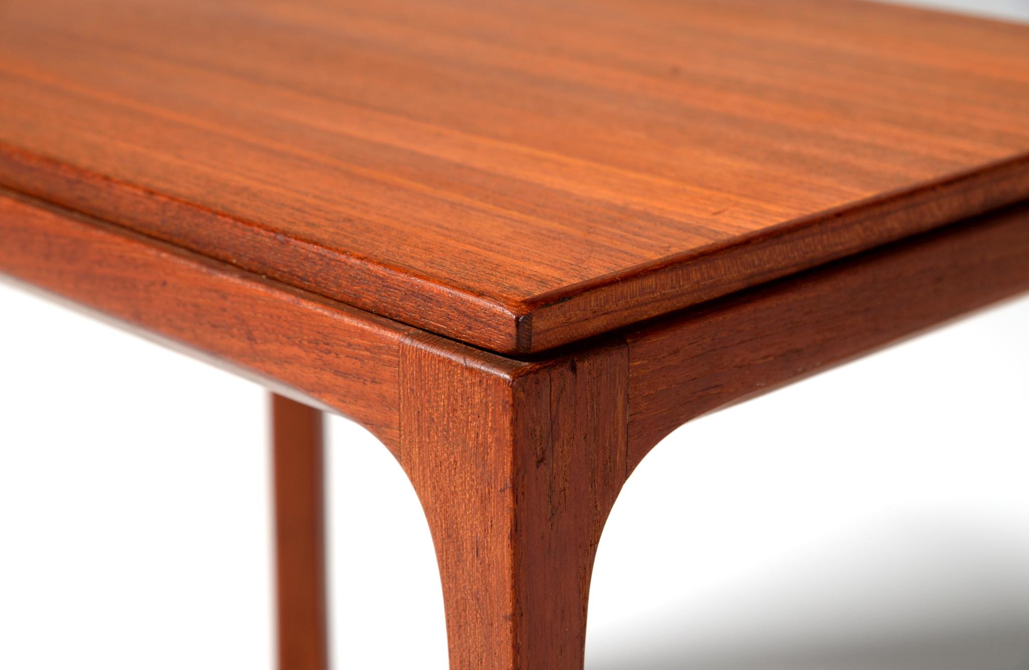 Kai Kristiansen / Aksel Kjersgaard Two side table in Teak｜Luca