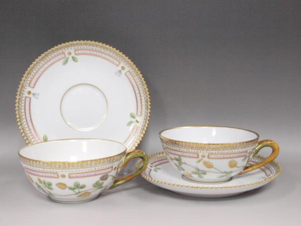 フローラダニカ（ロイヤルコペンハーゲン）｜ブランド食器買取のライフ