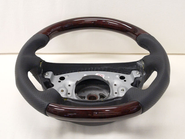 Mercedes E W211 ウォールナットウッド ステアリング加工 Ver.2