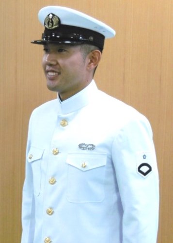夏制服｜制服｜海自のファッション｜海上自衛隊八戸航空基地