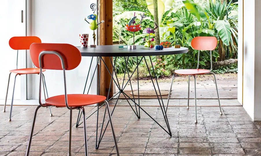 The Mariolina chair by Enzo Mari for Magis - Mohd