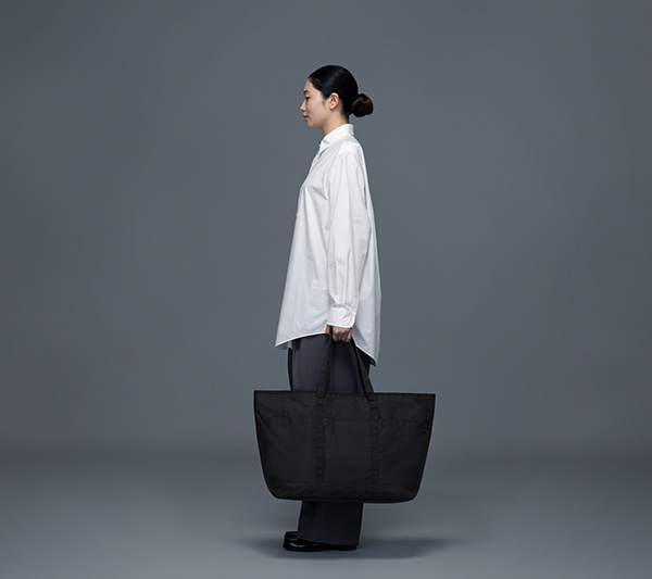 TOTE STANDARD M BLACK | STANDARD | PRODUCTS | MONOLITH OFFICAL