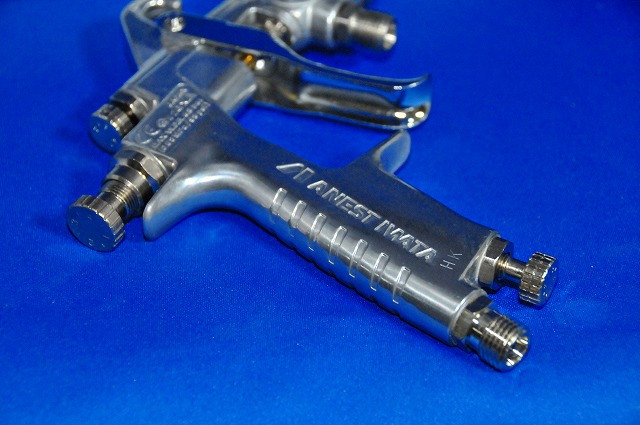 アネスト岩田 小型エアースプレーガン重力式W101-134G | 商品の紹介