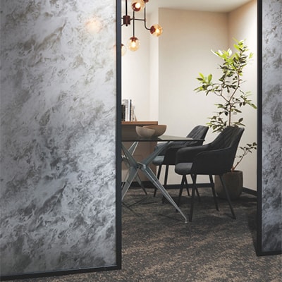 GF1864 ストーン/錆 シャイニーオニキス ガラスフィルム サンゲツ