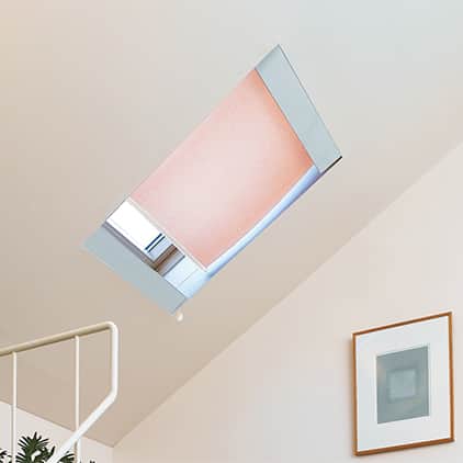 傾斜・天窓タイプ ニチベイ｜ロールスクリーン（ロールカーテン）の