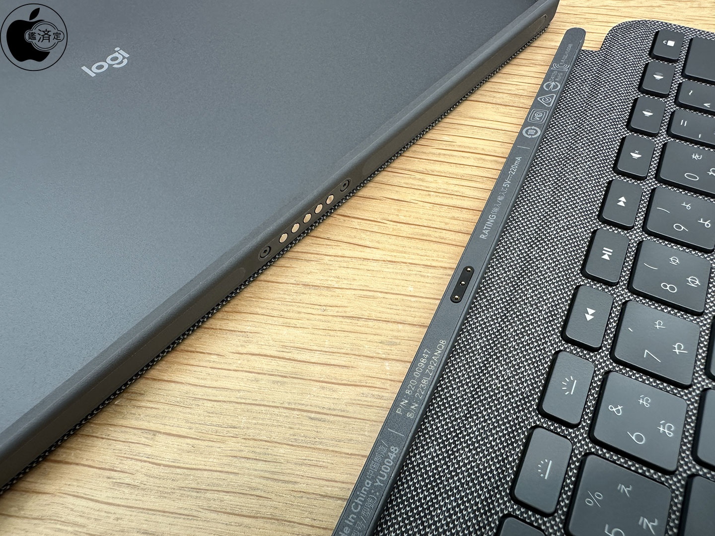 Apple Store、ロジクールのiPad Air (第5世代)用トラックパッド付き