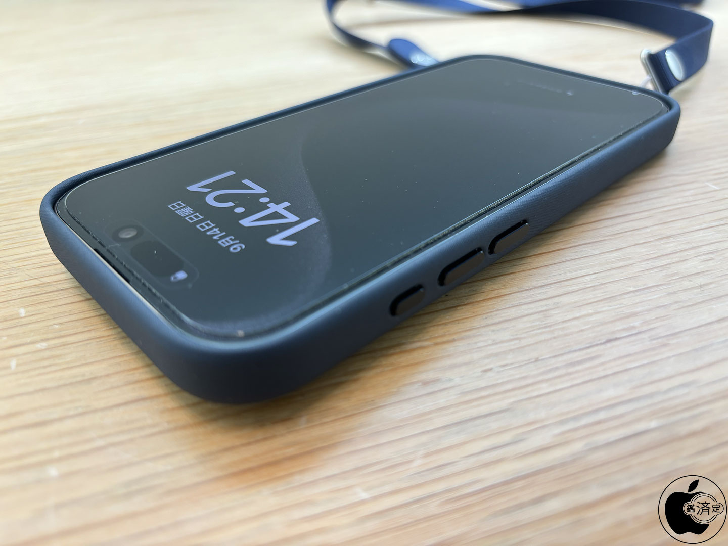 AppleのMagSafe対応iPhone 17 Proテックウーブンケース、iPhone 16 Pro