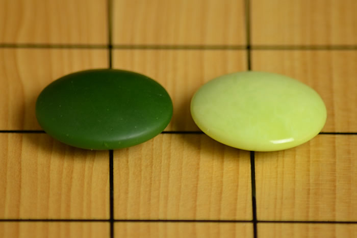 目に好いグリーン碁石（8.5mm） | 前川榧碁盤店