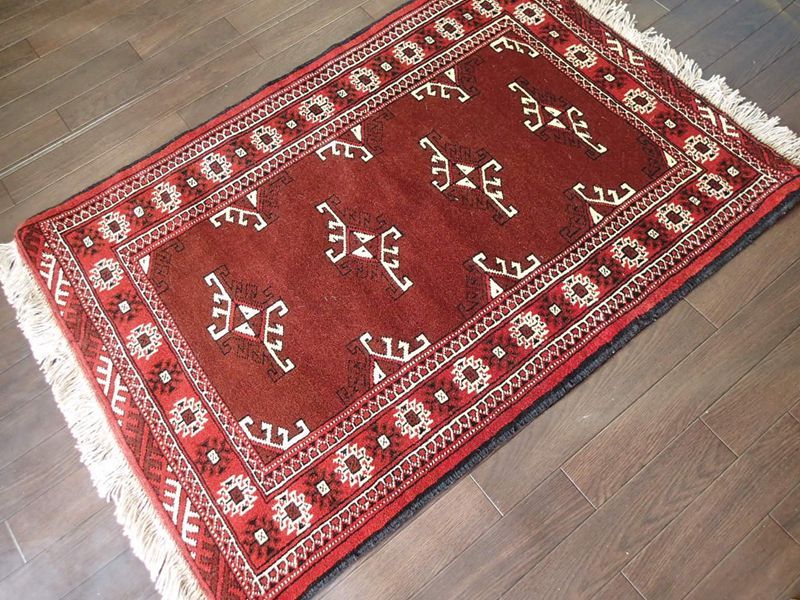 新品 トルクメン ペルシャ 絨毯 アクセント サイズ 118 x 83 cm 200