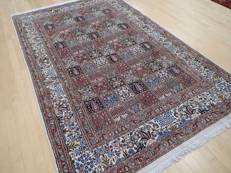 ペルシャ絨毯｜魔法のじゅうたん｜通販・メンテナンスは全国対応