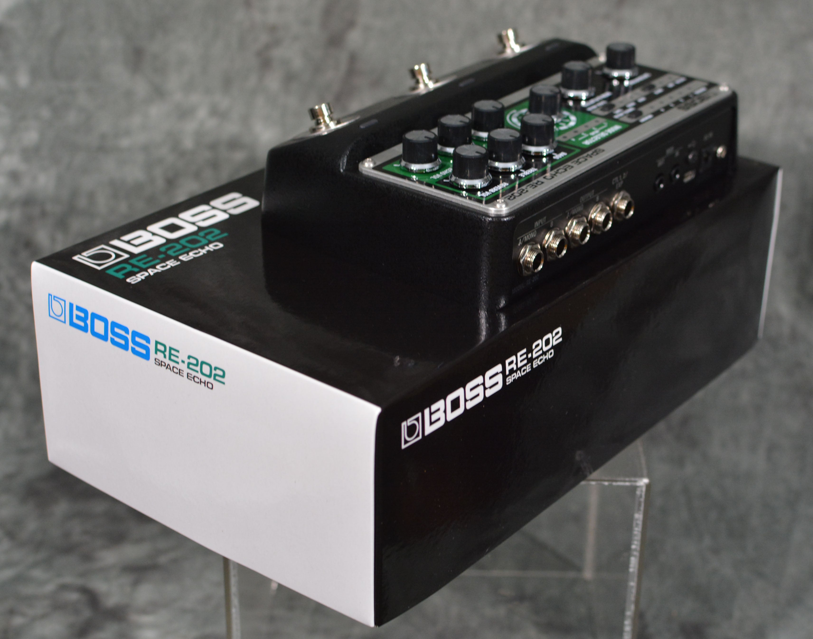 Boss RE-202 Space Echo Digital Delay – Mainstagemusic