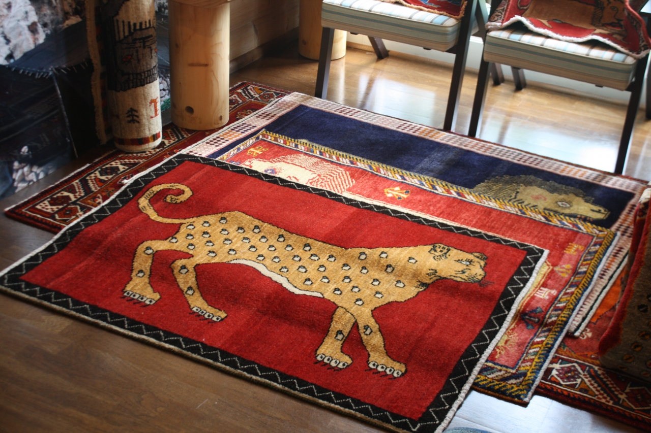 山梨県富士吉田市 ギャッベ 絨毯 カーペット