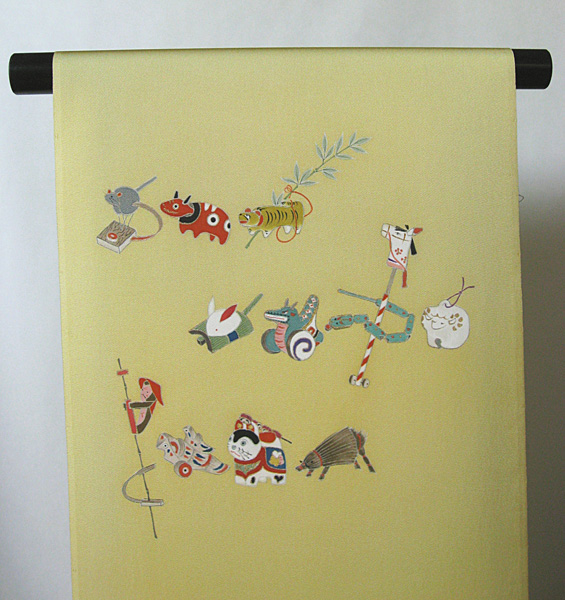 塩瀬名古屋帯＊干支玩具