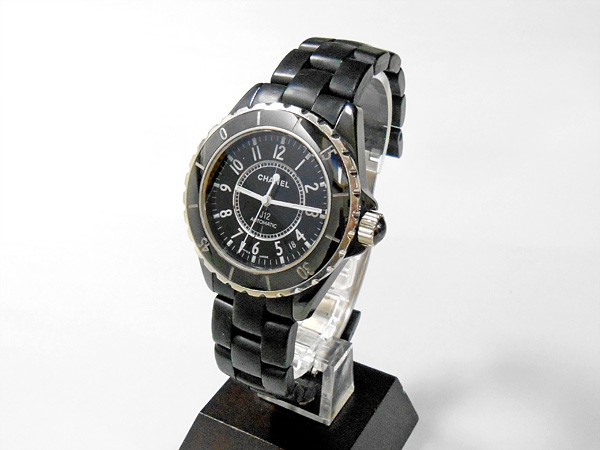 シャネル J12 38mm ラバーベルト 自動巻の買取・質預かり｜大阪の質屋