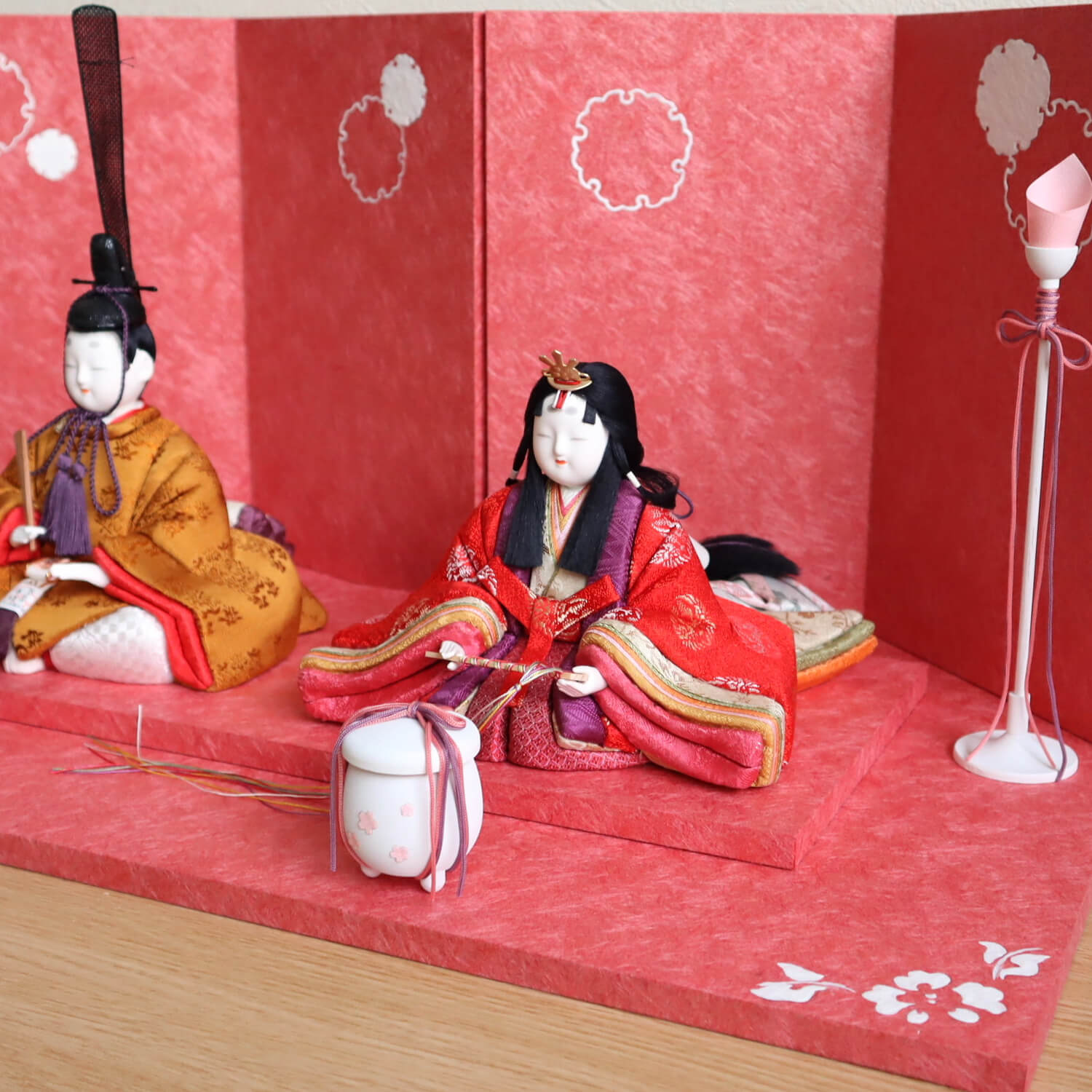 雛人形 最新作伝統的工芸品 柿沼東光作 伝産・吉祥雛 黄櫨染 雪輪牡丹