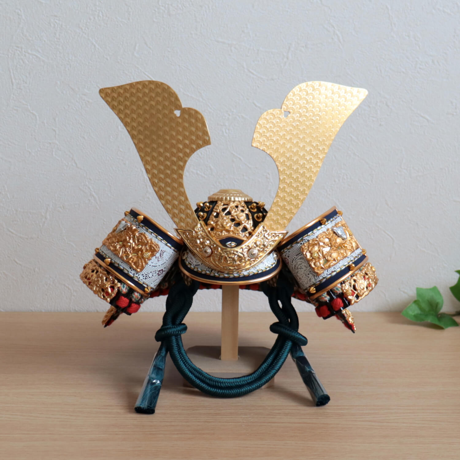 五月人形 伝統工芸士・平安 晴峰作 10号 正絹縹糸縅兜 日本製