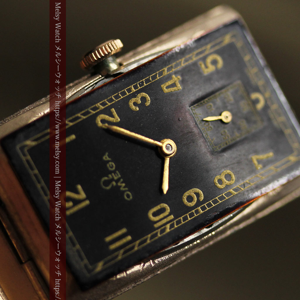 オメガのシックな黒色文字盤 品ある縦長アンティーク腕時計 【1940年製】