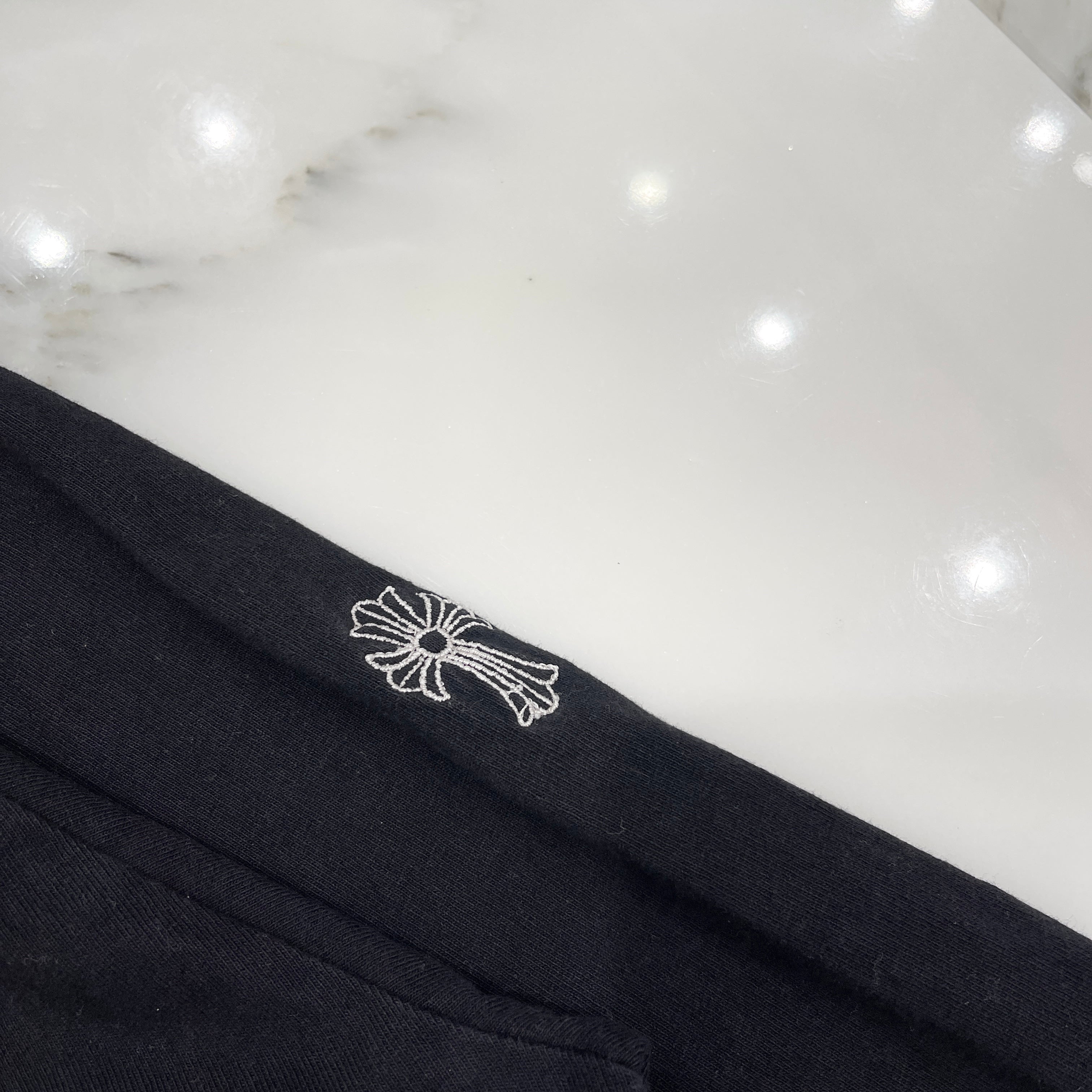 CHROME HEARTS Y NOT Vertical Logo Embroidery Long Sleeve Tee Size
