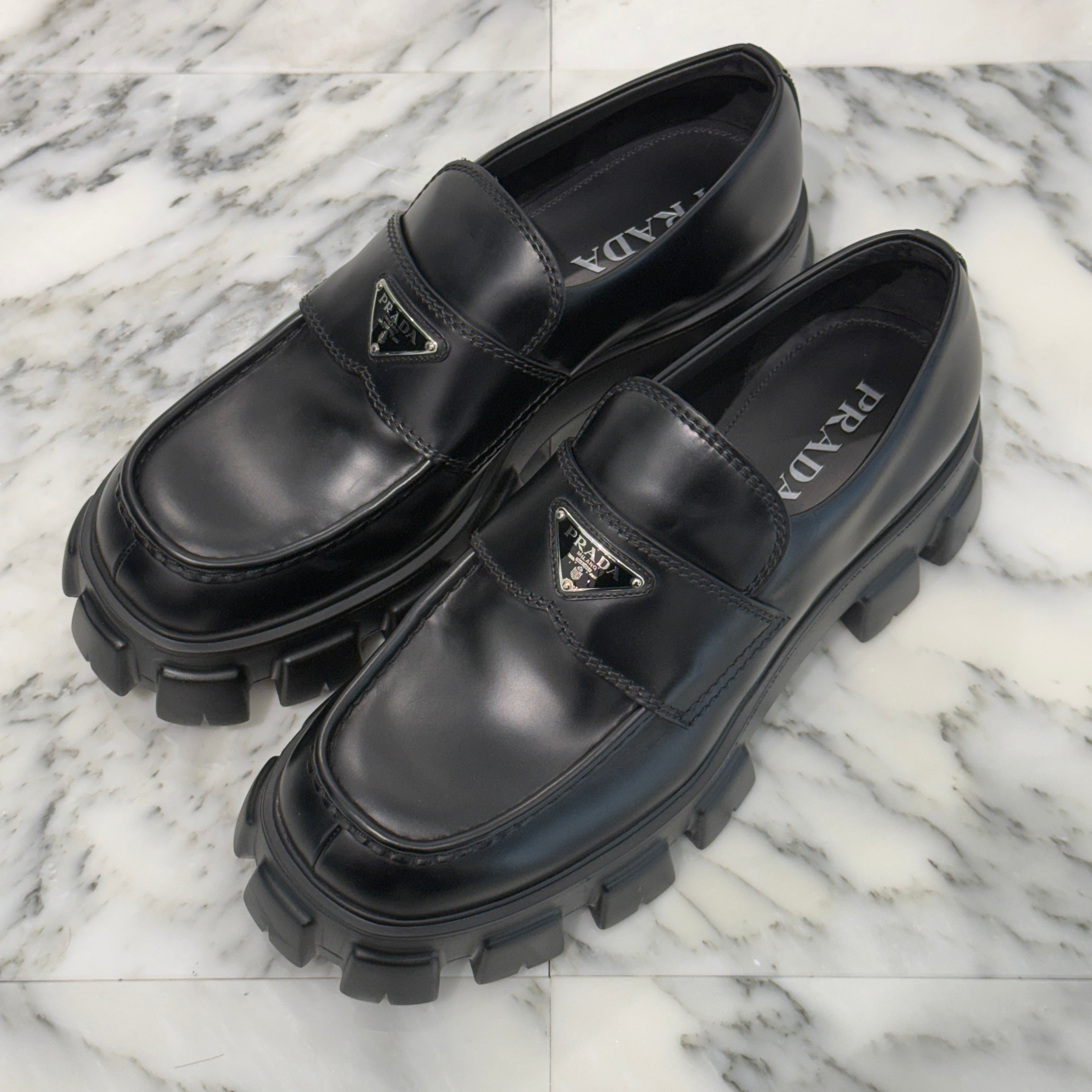 PRADA 2022SS Monolith Brushed Leather Loafers 2DE129 Size 10 1/2