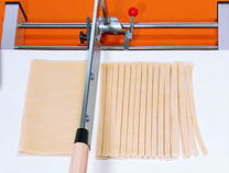 豊稔企販 cutcut麺切台 麺道具 cutcut麺切台なら☆志満屋商店☆