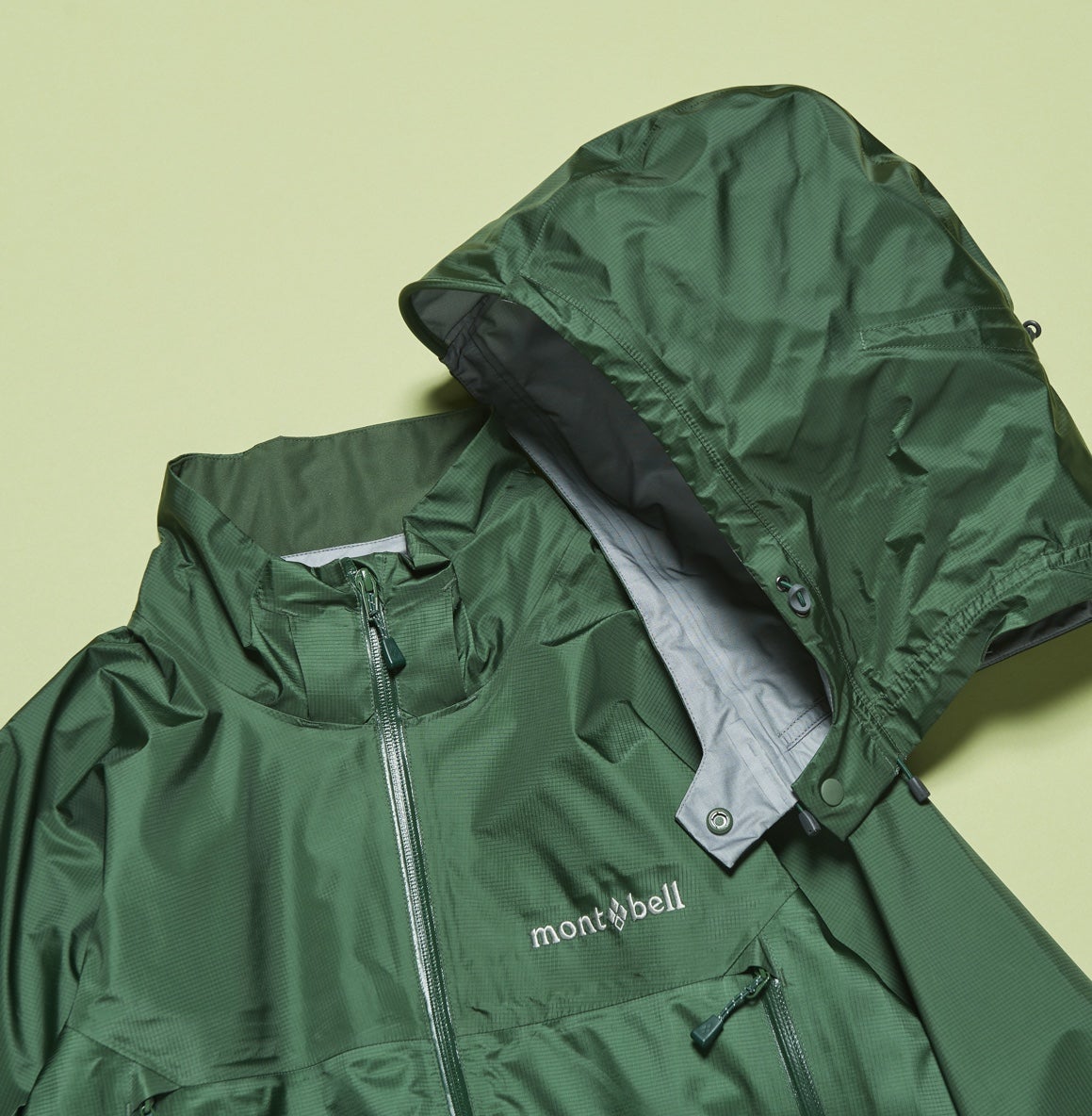 モンベル」のいま買うべき春名品4選。1万円台の万能シェルジャケット