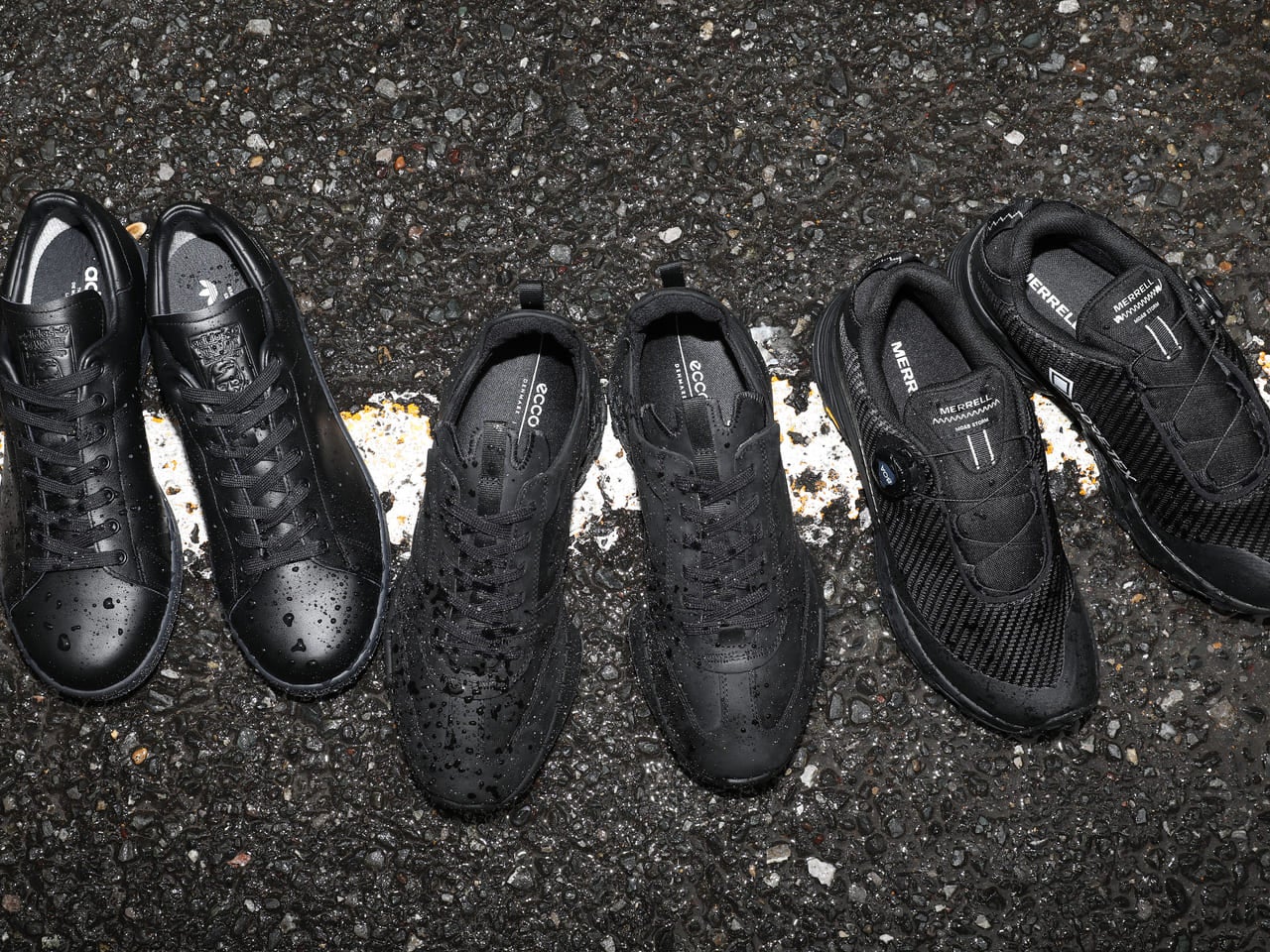 2023春夏】黒スニーカー8選。オールブラックの「スタンスミス