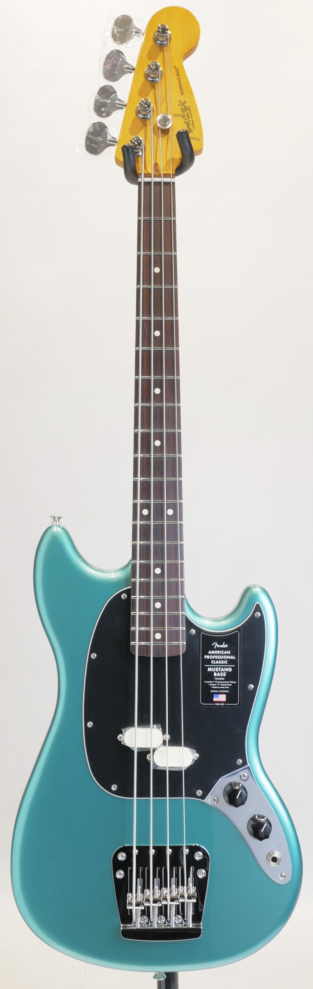 American Professional Classic Mustang Bass Faded Sherwood Green