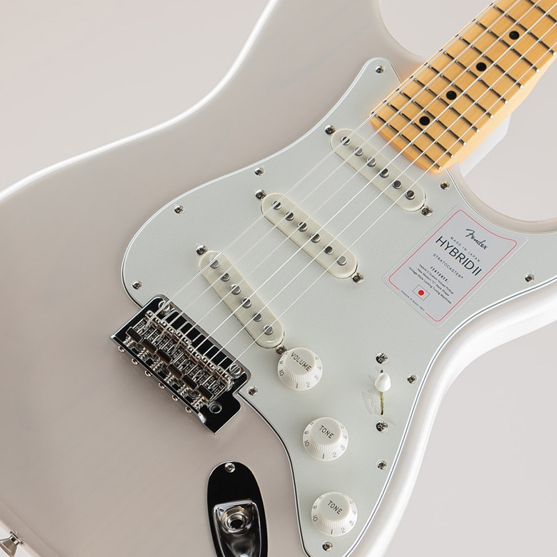 Made in Japan Hybrid II Stratocaster/US Blonde/Maple Fingerboard