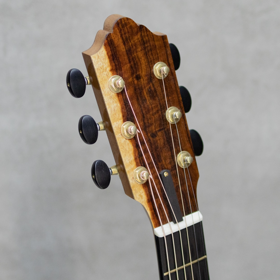 OO Cutaway: アコースティックギター｜三木楽器公式通販サイト