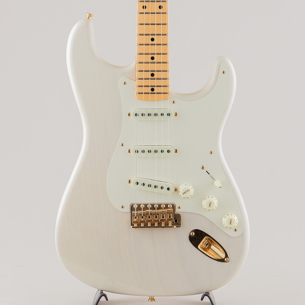 Vintage Custom 1957 Stratocaster Aged White Blonde 