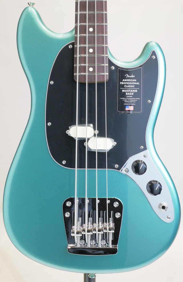 American Professional Classic Mustang Bass Faded Sherwood Green