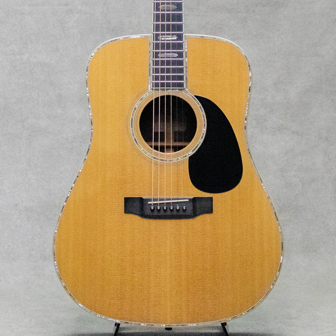 Y*売様 usedアコースティックギター /マイク・ギグケース・木製