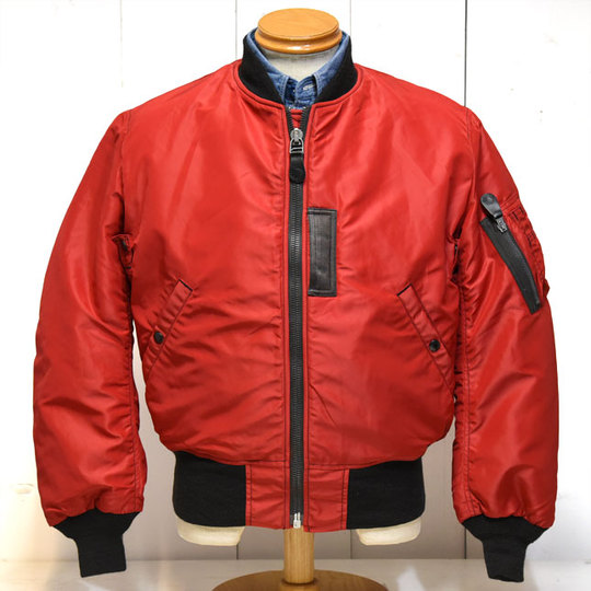 BUZZ RICKSONS(バズリクソンズ)U.S. AIR FORCES「Type RED MA-1」赤い