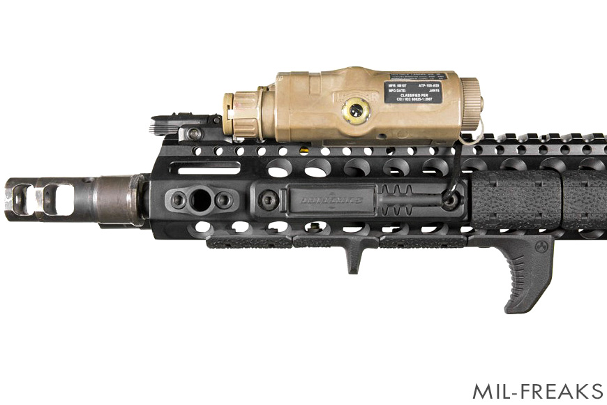 TMC MAGPULタイプ M-LOK テープスイッチ マウンティング プレート