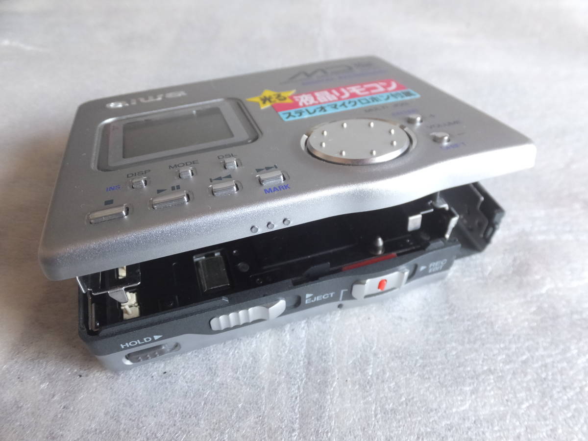 Aiwa AM-F7 [MiniDisc Wiki]