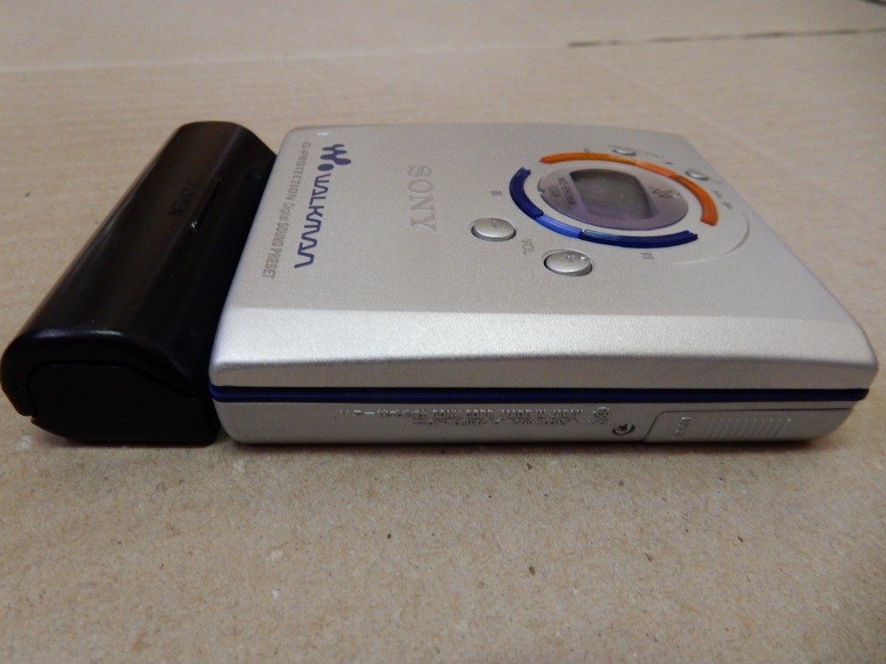 Sony MZ-E606W [MiniDisc Wiki]