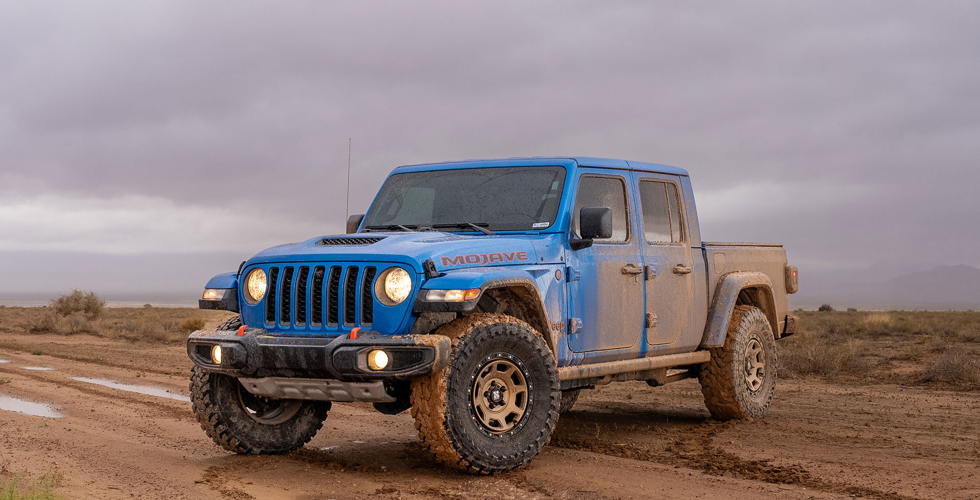 XJ07 インディゴ センターキャップ・ビス・レンチセット 4-100用