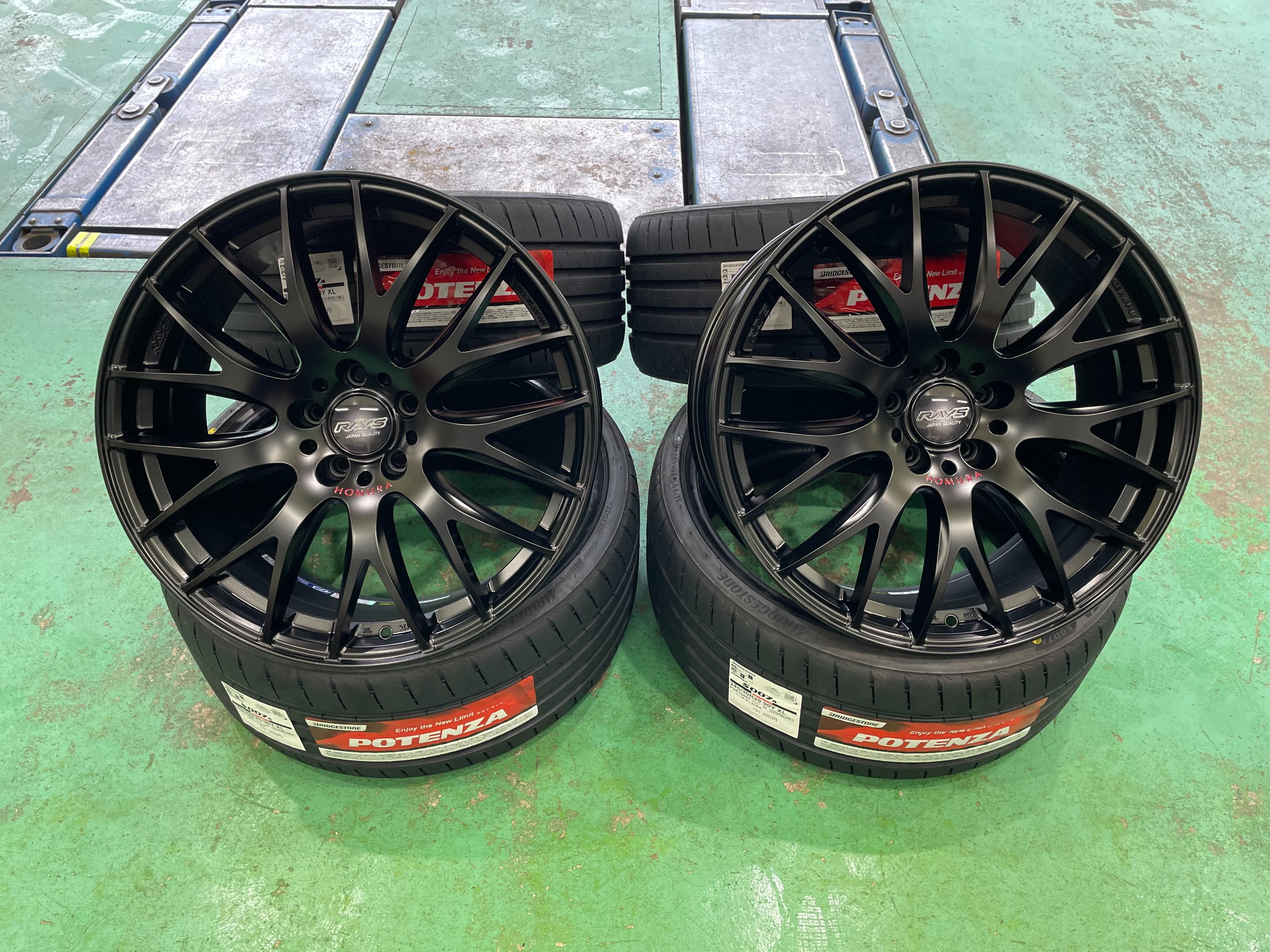 クラウン POTENZA・RAYSホイール取付 | トヨタ クラウン タイヤ